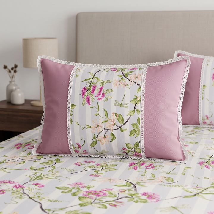 Rose and Petals Cotton King Bedsheet - Pink