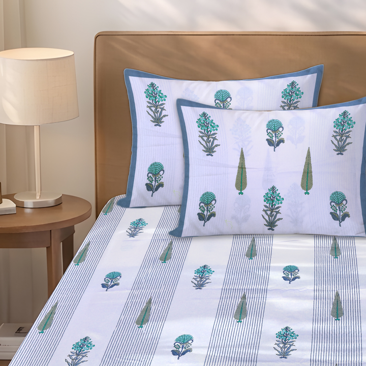 Palm Blossom Pure Cotton King Size Flat Bedsheet - 186 Tc Blue