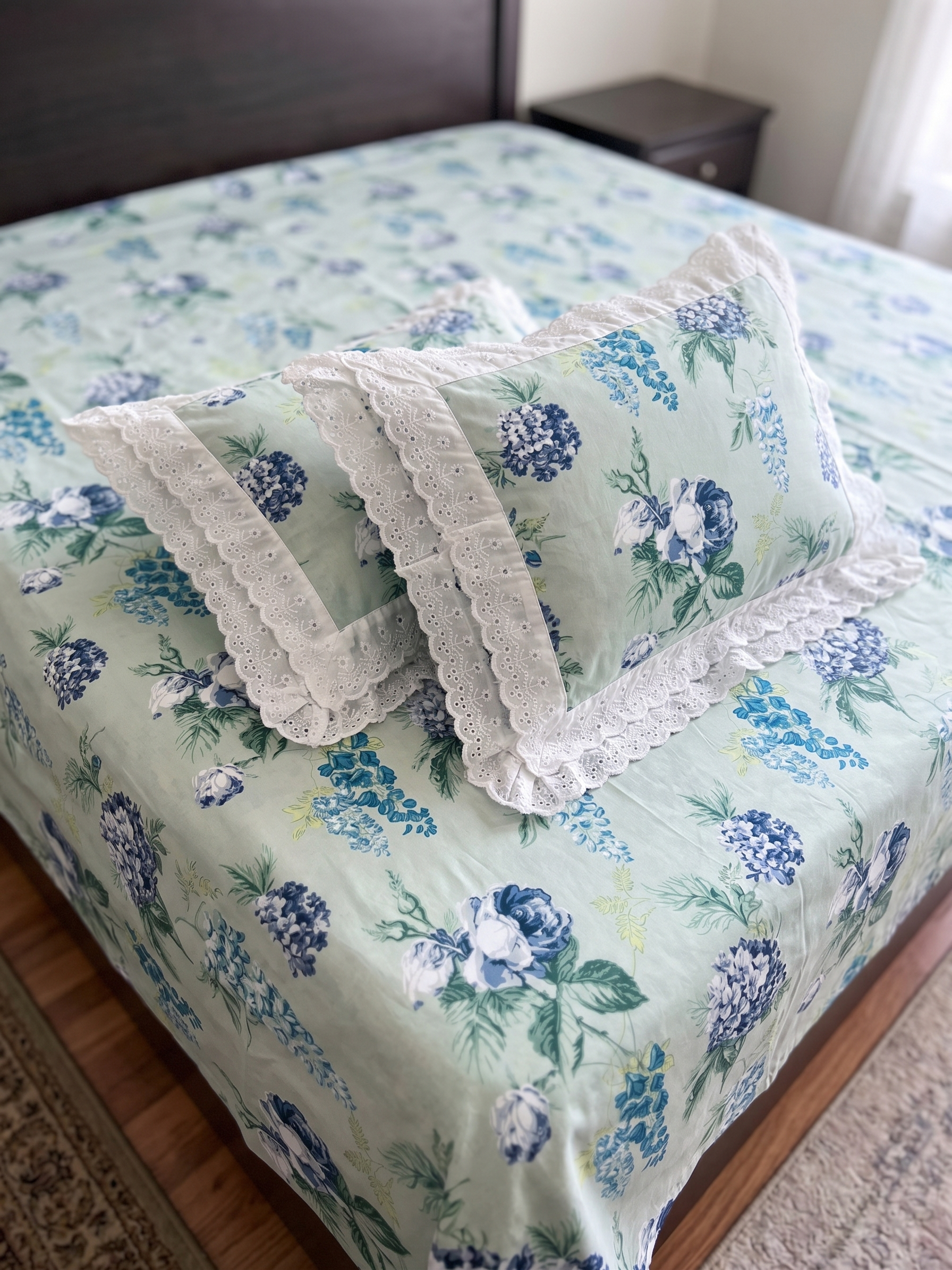 Anokhi Floral Cotton King Size Bedsheet Set with Cotton Lace Pillow Covers, 250 TC