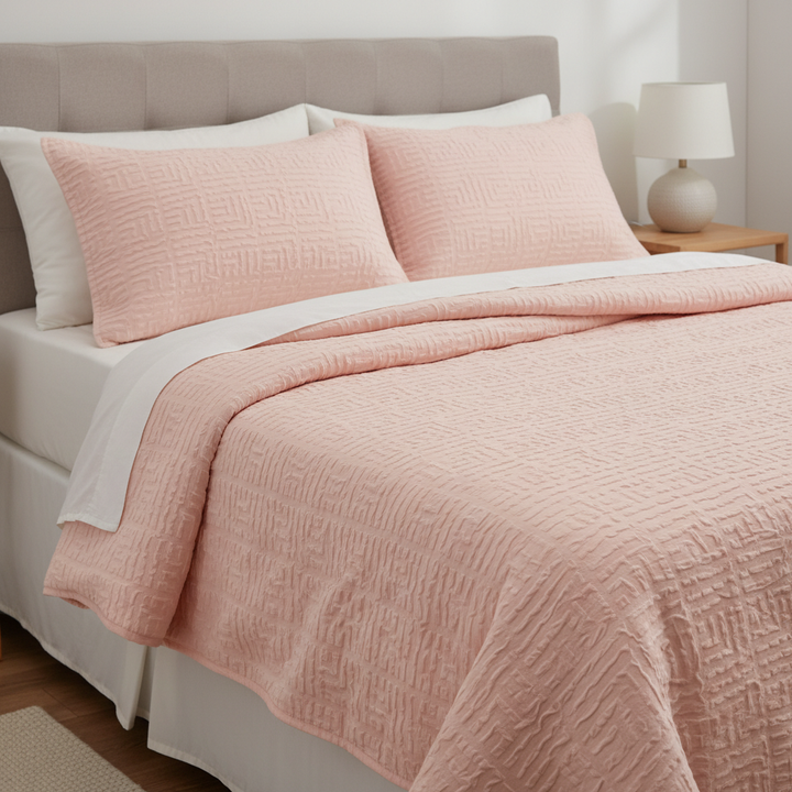 Snug And Hug Soft Microfiber AC Quilt King Size Comforter, Pink