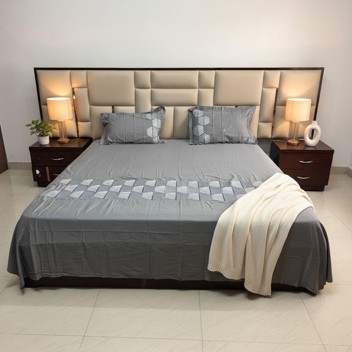 Heritage Weave Diamond 100% Cotton King Size Embroidered Bedsheet, 400 TC