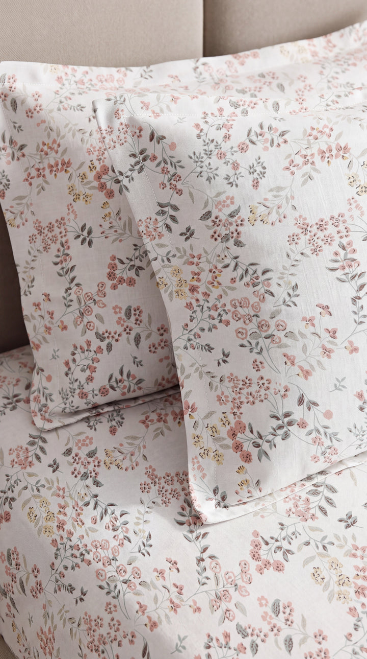 Guldasta 100% Cotton King Size Bedsheet, 300 TC (108" x 108" Peach)